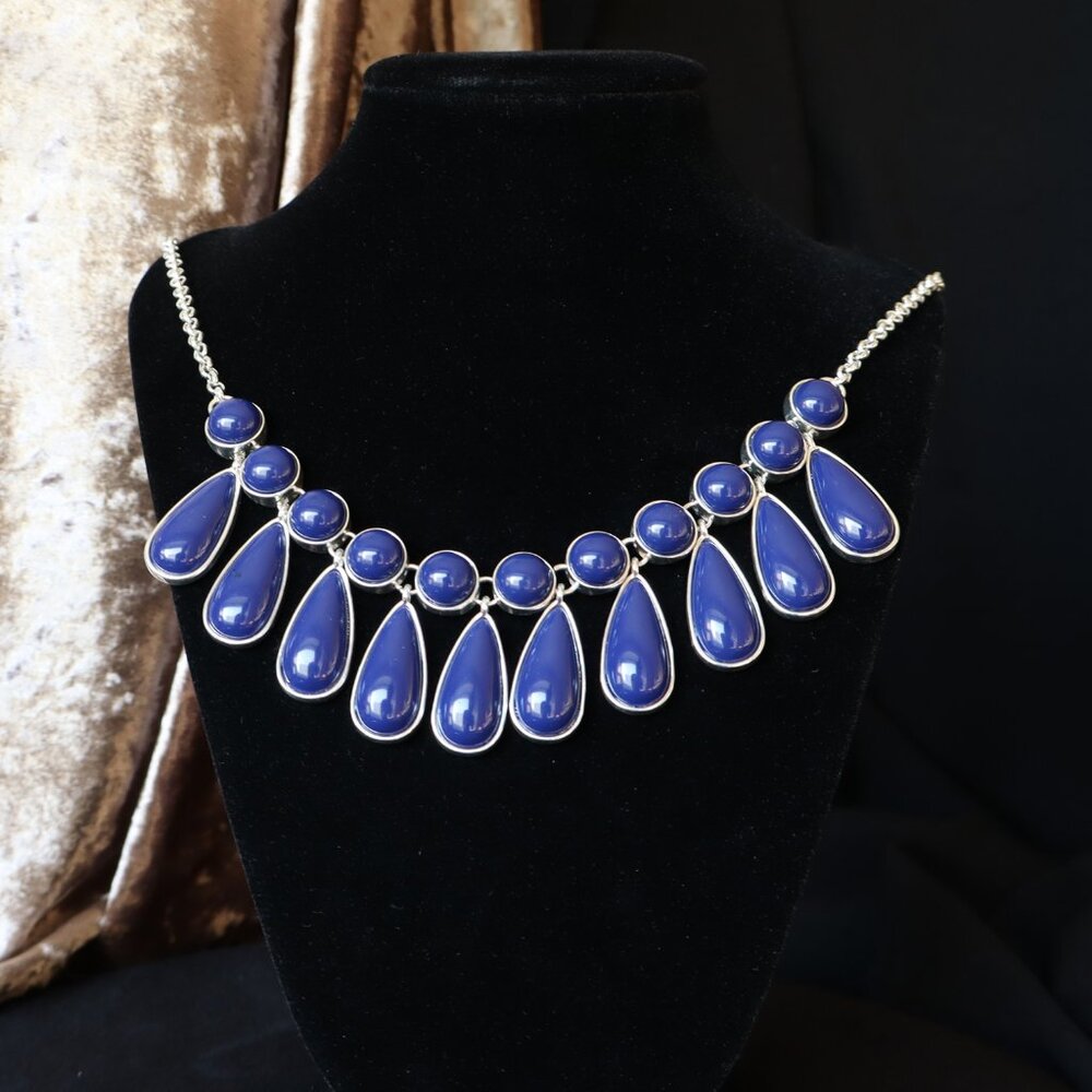 Circle + Teardrop Motif Blue Silver Tone Chain Bib Adjustable Short Necklace EUC